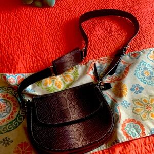 CALVIN KLEIN (maybe) pocketbook